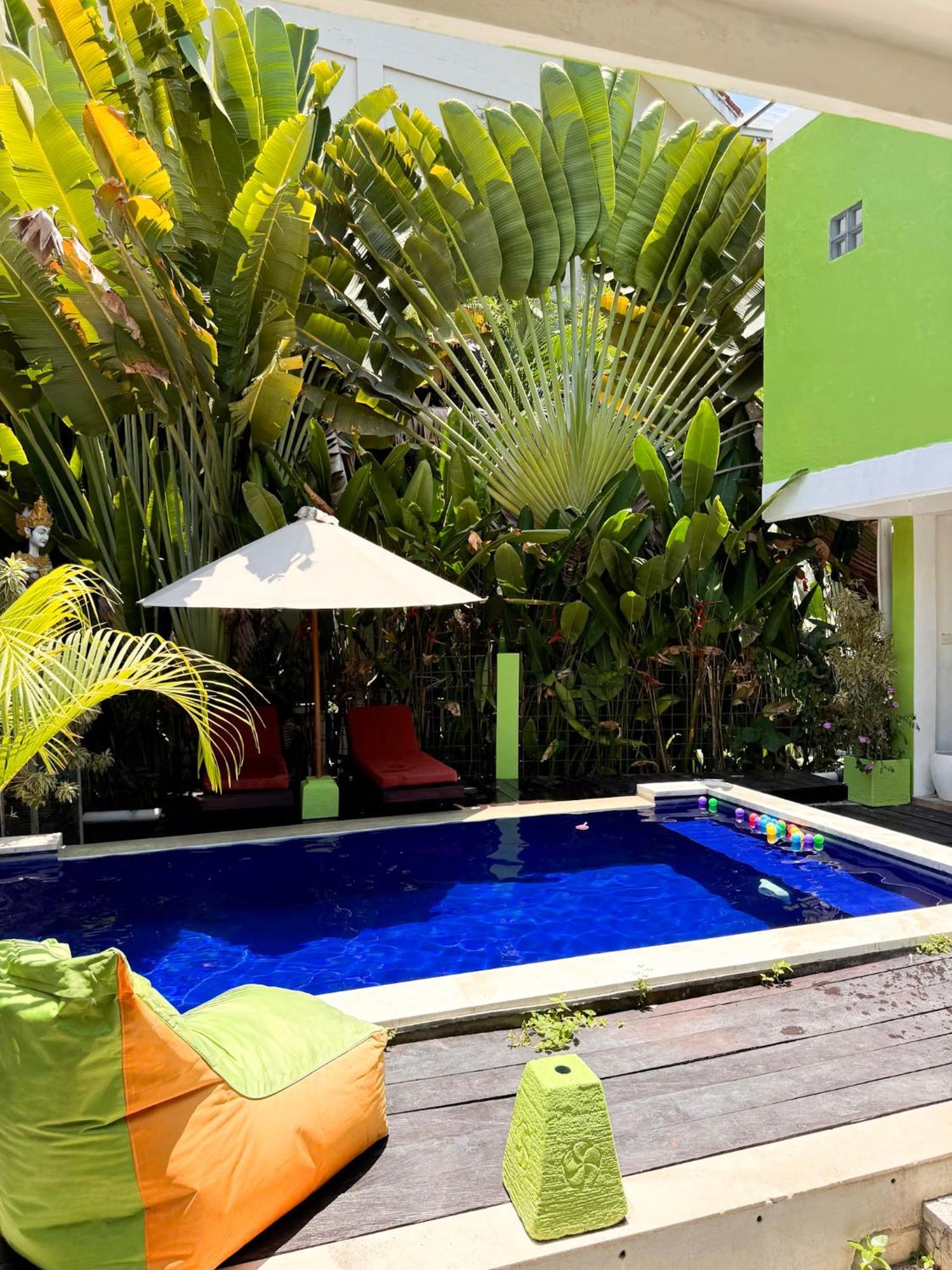 Urban Jungle Beach House Canggu Kültér fotó