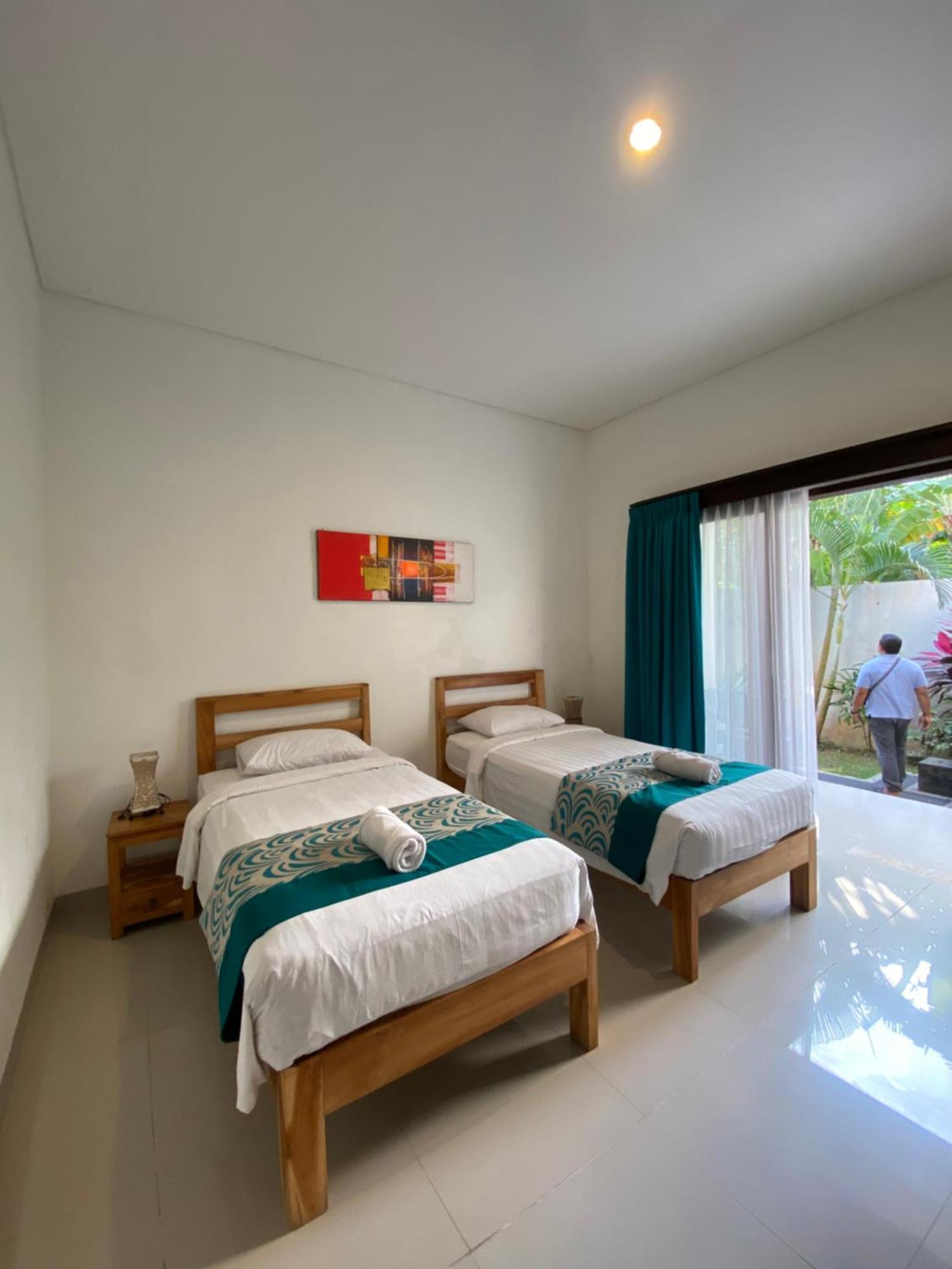 Urban Jungle Beach House Canggu Kültér fotó